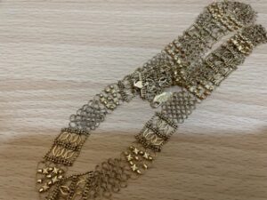 ブランド品＆金・プラチナ買取マート豊田ギャザ店で買取した貴金属、18金デザインネックレスです