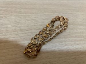 ブランド品＆金・プラチナ買取マート豊田ギャザ店で買取した貴金属18金デザインネックレスです