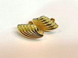 ブランド品＆金・プラチナ買取マート豊明店で買取した18金製のイヤリング