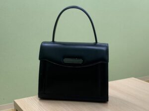 ブランド品＆金・プラチナ買取マート豊田青木店で買取したブランド品ジパンシーのハンドバッグ