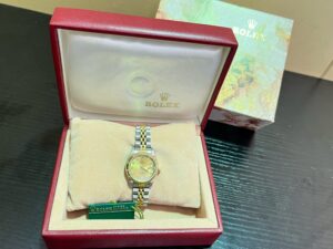 ブランド品＆金・プラチナ買取マートパルネス前後豊明店で買取したロレックスというブランドの時計