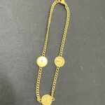 ブランド品＆金・プラチナ買取マート豊明店で買取した１８金製のデザインブレスレット