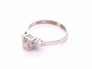ブランド品＆金・プラチナ買取マート碧南店で買取した14金製のダイヤ付きリング
