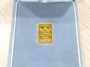 ブランド品＆金・プラチナ買取マート碧南店で買取した純金製のインゴット