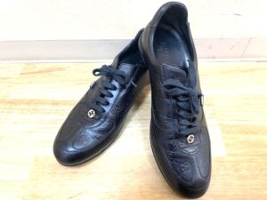 ブランド品＆金・プラチナ買取マート岡崎店で買取したブランド品：グッチスニーカーです