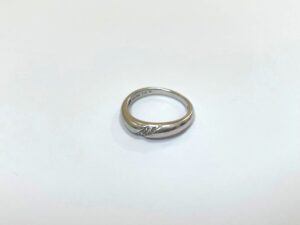 ブランド品＆金・プラチナ買取マート岡崎店で買取した貴金属：プラチナダイヤリングです