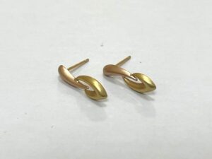 ブランド品＆金・プラチナ買取マート岡崎店で買取した貴金属：18金ピアス