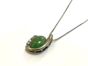 ブランド品&金・プラチナ買取マート岡崎店でした貴金属:18金ヒスイネックレスです