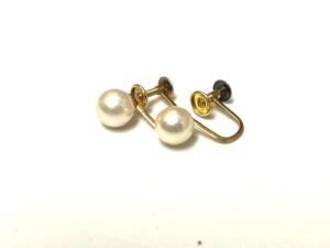 ブランド品&金・プラチナ買取マート岡崎店で買取した貴金属:18金イヤリングです