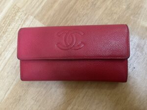ブランド品＆金・プラチナ買取マート岡崎店で買取したブランド品：シャネル財布です